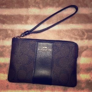 Wrist wallet